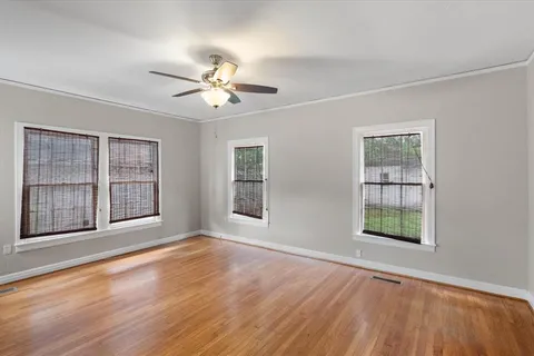 a view of livingroom with washer and dryer