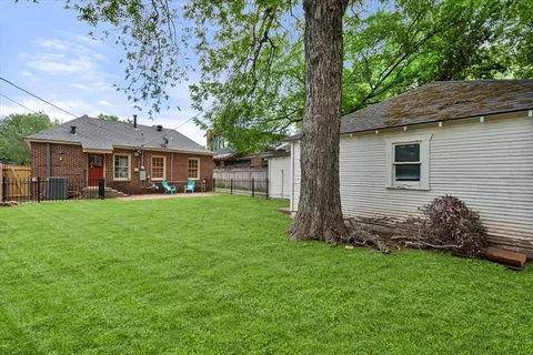 $410,000 | 2220 5th Avenue, Fort Worth, TX 76110