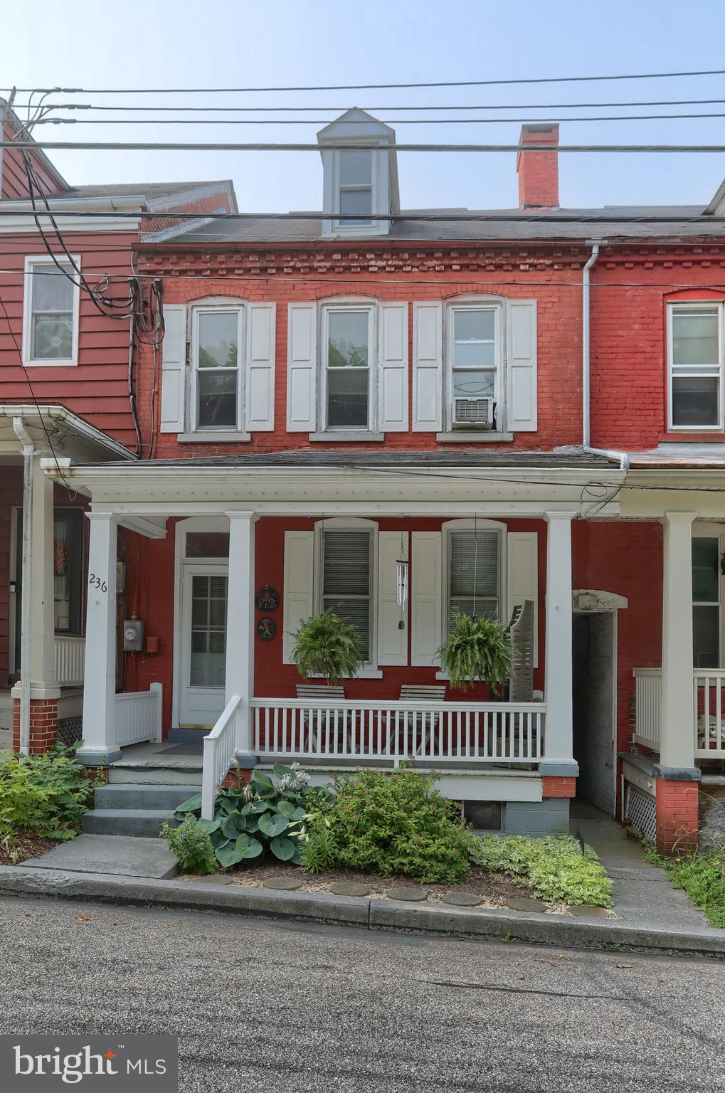 236 Rexmont Road Lebanon, PA 17042 - Photo 2 of 20 Gallery Image 2