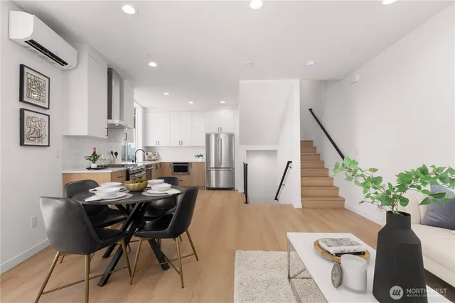 $1,120,000 | 953 North 35th Street, Seattle, WA 98103