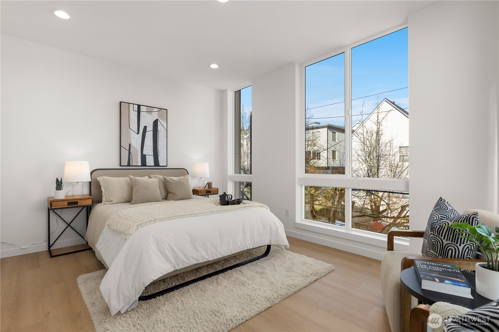 953 North 35th Street Seattle, WA 98103 - Photo 16 of 38