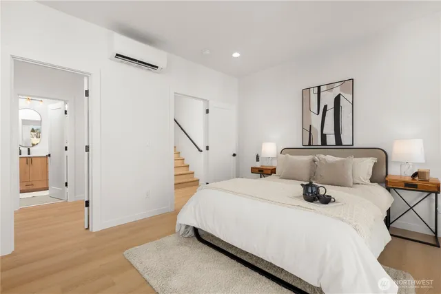 $1,120,000 | 953 North 35th Street, Seattle, WA 98103