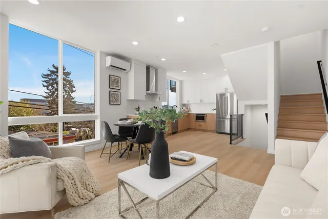 $1,120,000 | 953 North 35th Street, Seattle, WA 98103