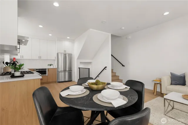 $1,120,000 | 953 North 35th Street, Seattle, WA 98103