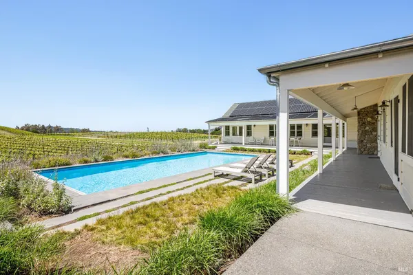 $7,900,000 | 5561 Sonoma Mountain Road, Santa Rosa, CA 95404