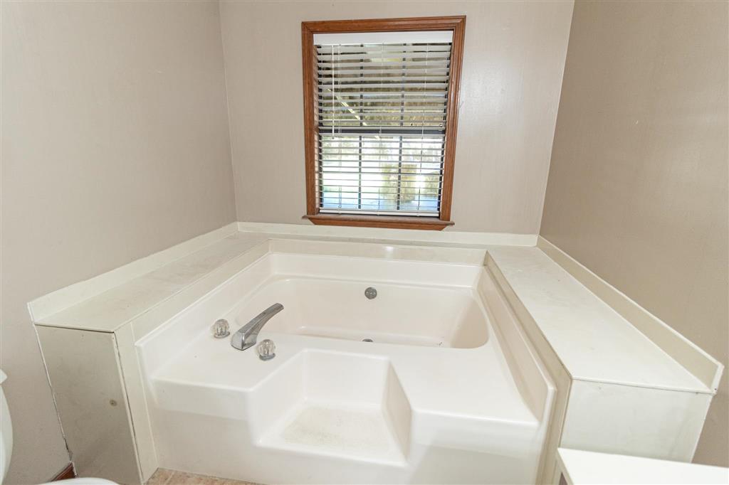 2551 Bayou Circle Sulphur, LA 70665 - Photo 24 of 44