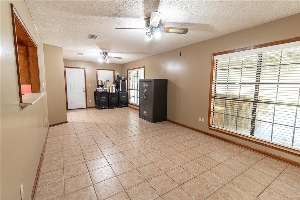 2551 Bayou Circle Sulphur, LA 70665 - Photo 31 of 44