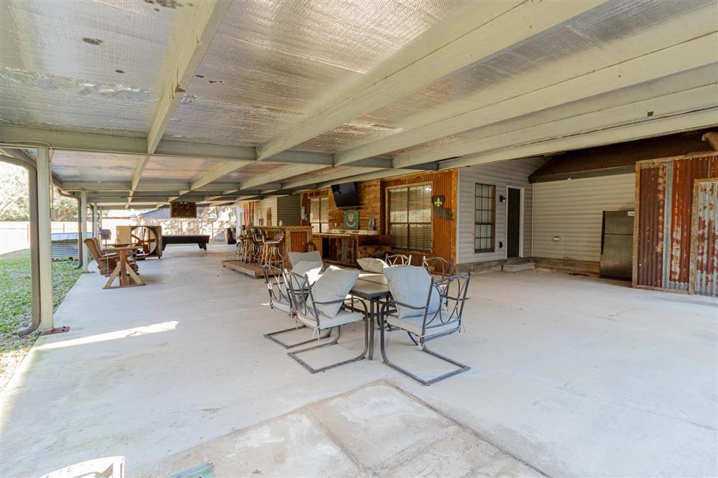 2551 Bayou Circle Sulphur, LA 70665 - Photo 4 of 44