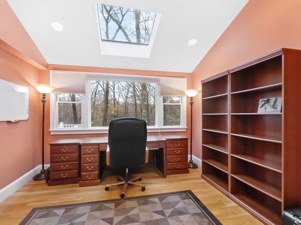 84 Craftsland Road Brookline, MA 02467 - Photo 12 of 30