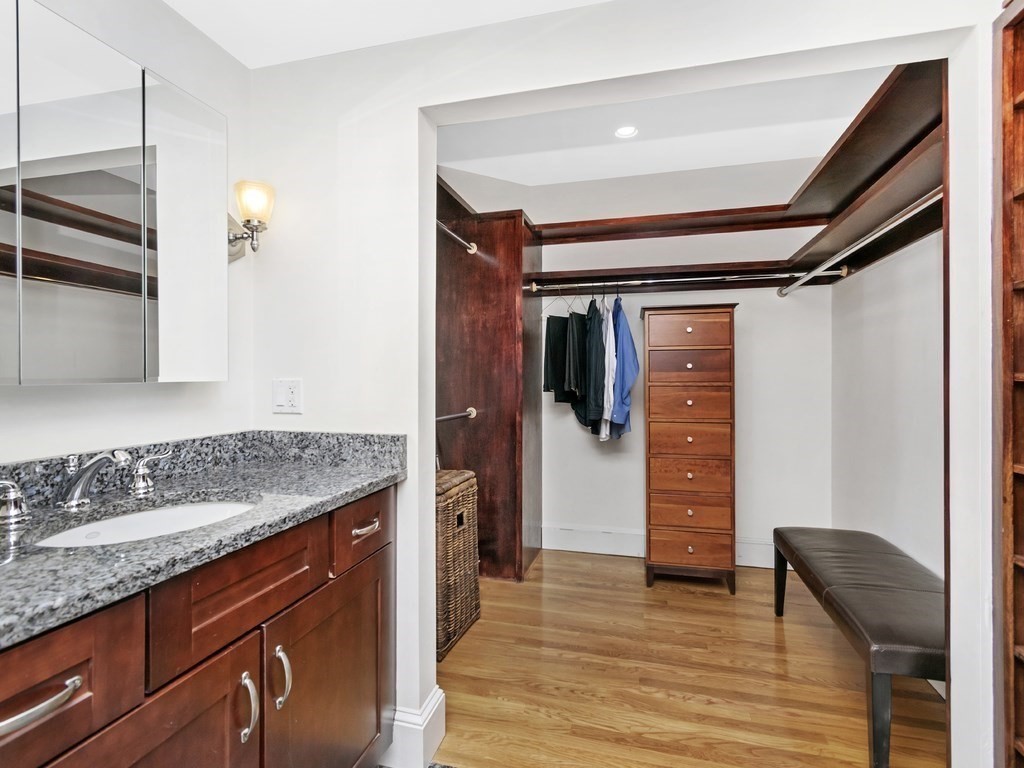 84 Craftsland Road Brookline, MA 02467 - Photo 16 of 30