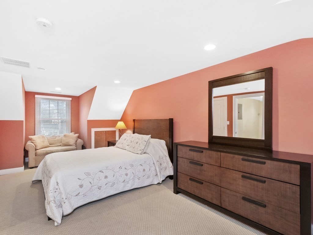 84 Craftsland Road Brookline, MA 02467 - Photo 18 of 30