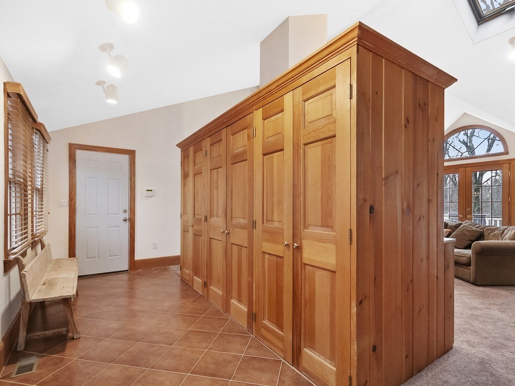 84 Craftsland Road Brookline, MA 02467 - Photo 23 of 30