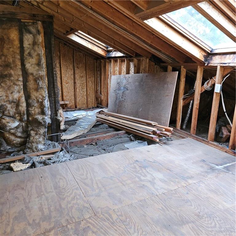 111 Laughlin Street Dawson, PA 15428 - Photo 18 of 21 a view of room with gym equipment