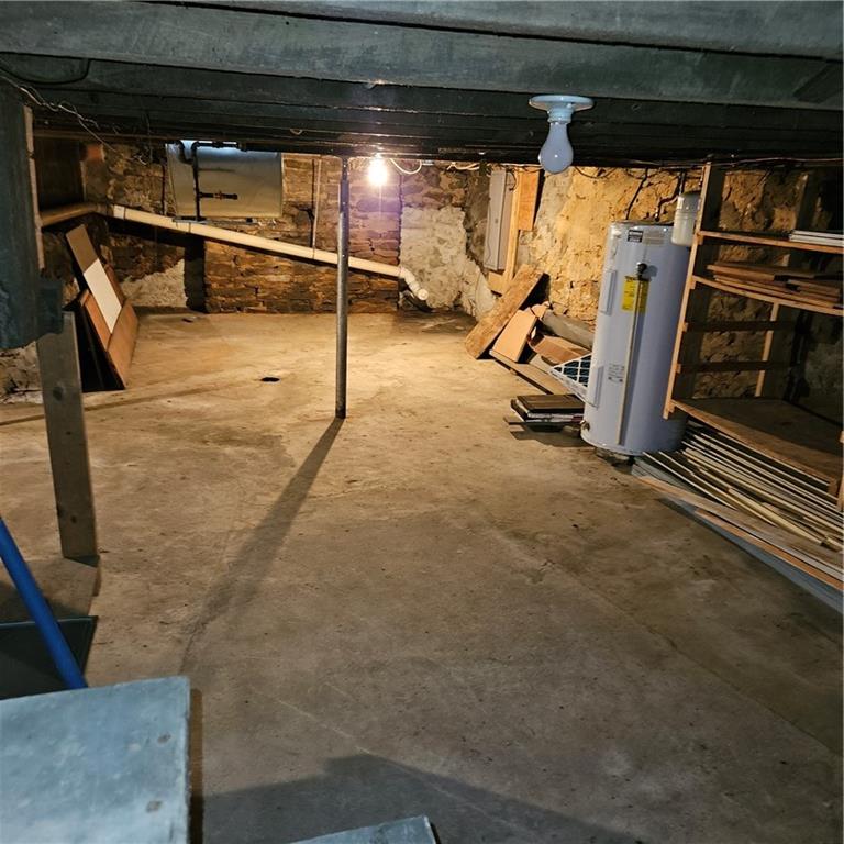 111 Laughlin Street Dawson, PA 15428 - Photo 21 of 21 a view of a room with gym equipment