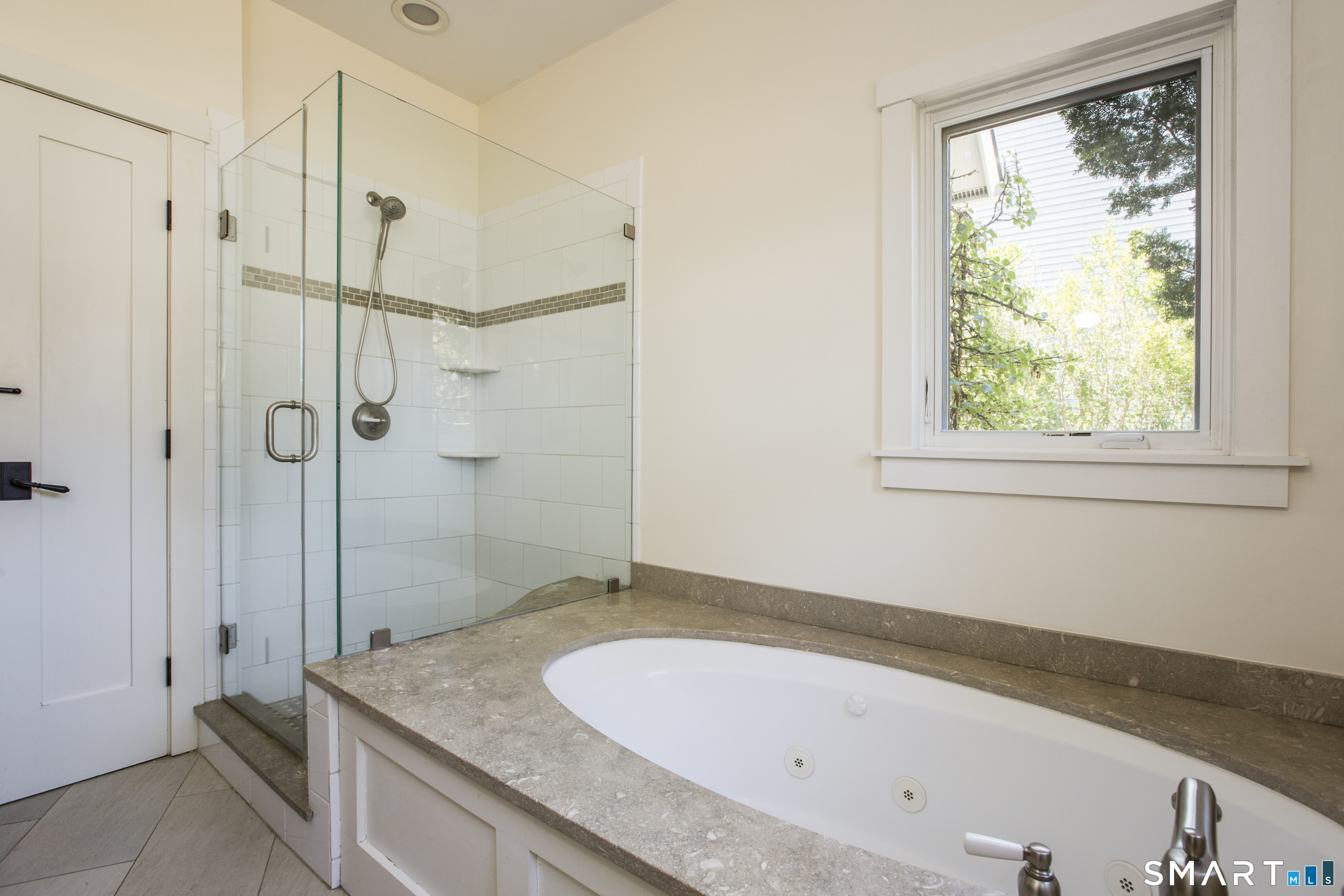 14 Burr Road Westport, CT 06880 - Photo 11 of 21