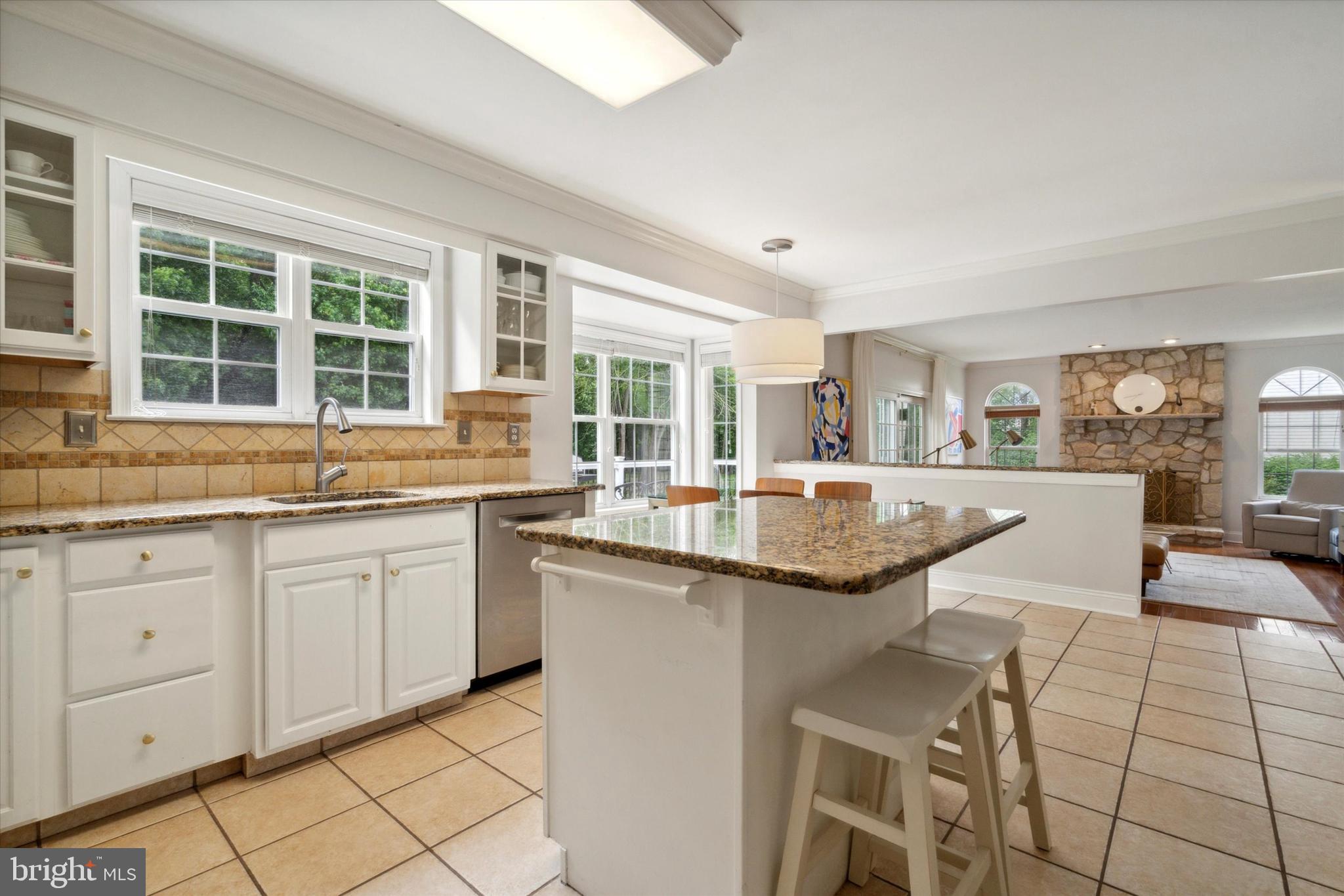 32 Dorothy Drive Sewell, NJ 08080 - Photo 12 of 40