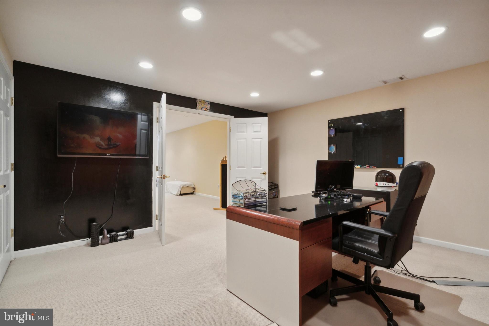 32 Dorothy Drive Sewell, NJ 08080 - Photo 32 of 40 Basement Office