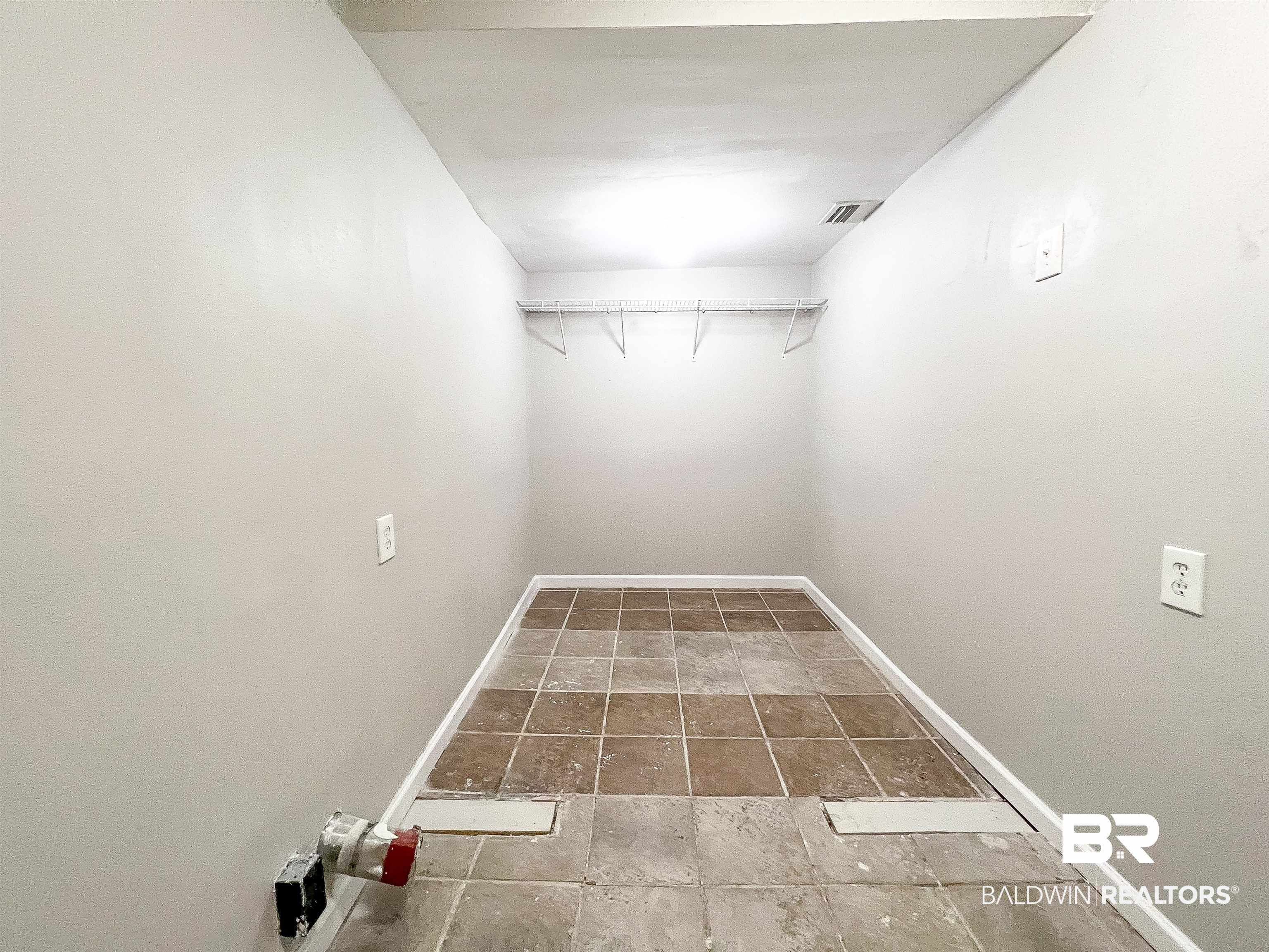 1164 Seneca Street Mobile, AL 36605 - Photo 19 of 22 Interior space with visible vents and baseboards