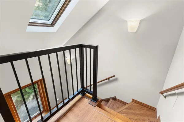 $499,000 | 6109 Fifth Avenue, Unit 2, Pittsburgh, PA 15232
