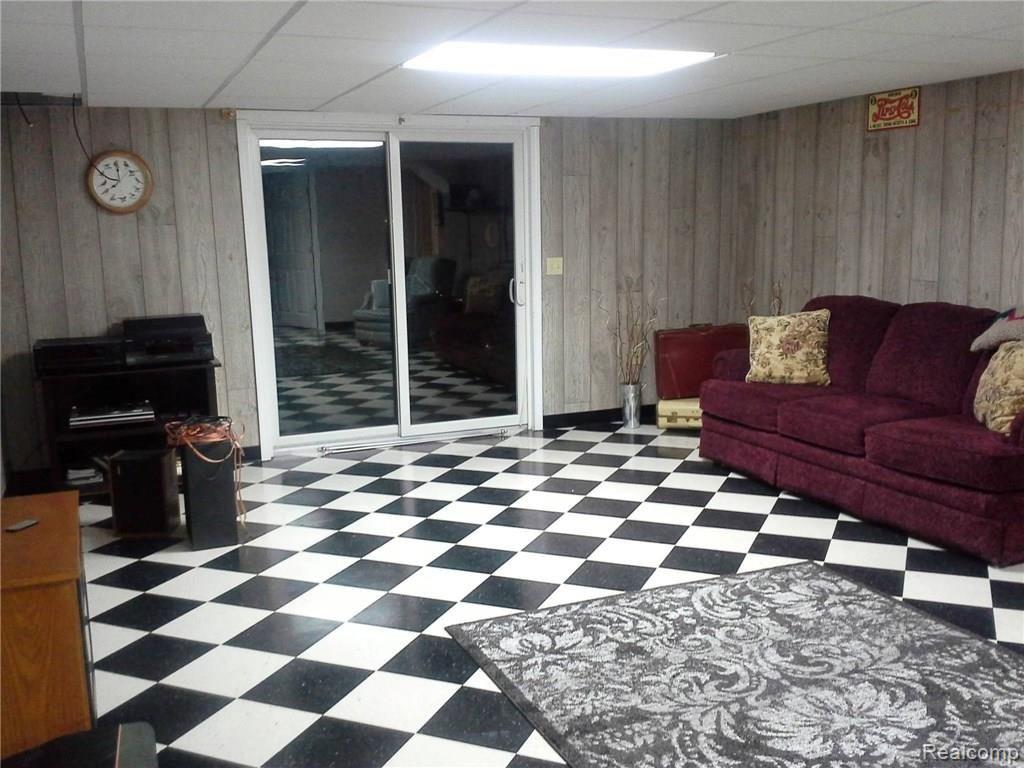 295 West Capac Road Imlay City, MI 48444 - Photo 12 of 18 capac rd 13.jpg