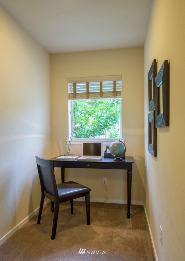 16406 2nd Park Southeast Bothell, WA 98012 - Photo 13 of 21 Gallery Image 13