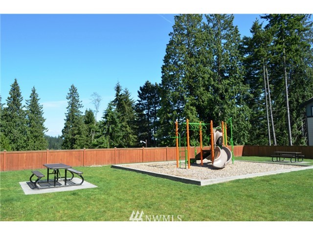16406 2nd Park Southeast Bothell, WA 98012 - Photo 19 of 21 Gallery Image 19