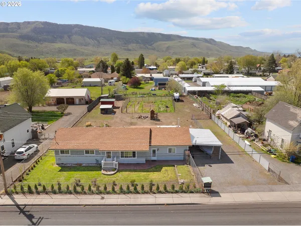 $369,000 | 1100 South Main Street, Union, OR 97883