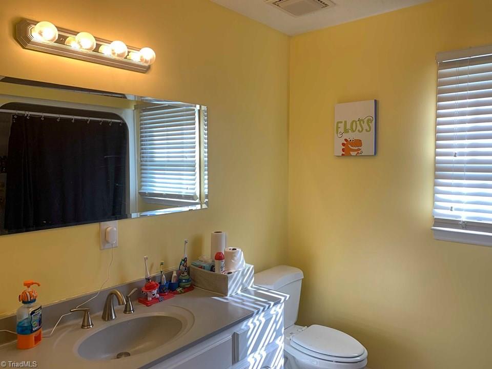 311 Athey Simmons Road Mount Airy, NC 27030 - Photo 17 of 25 Gallery Image 17