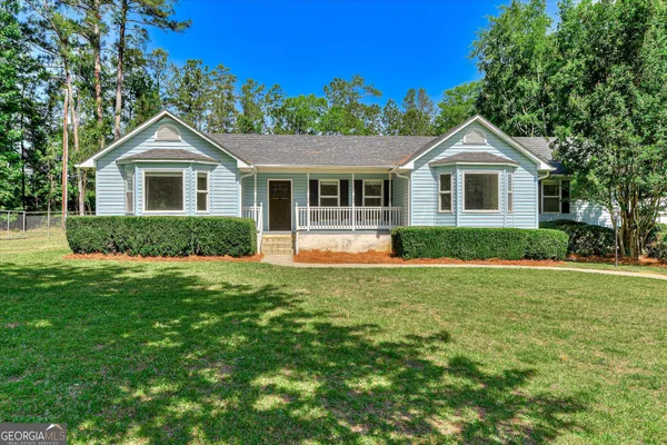 $575,000 | 206 Dogwood Lane, Plum Branch, SC 29845