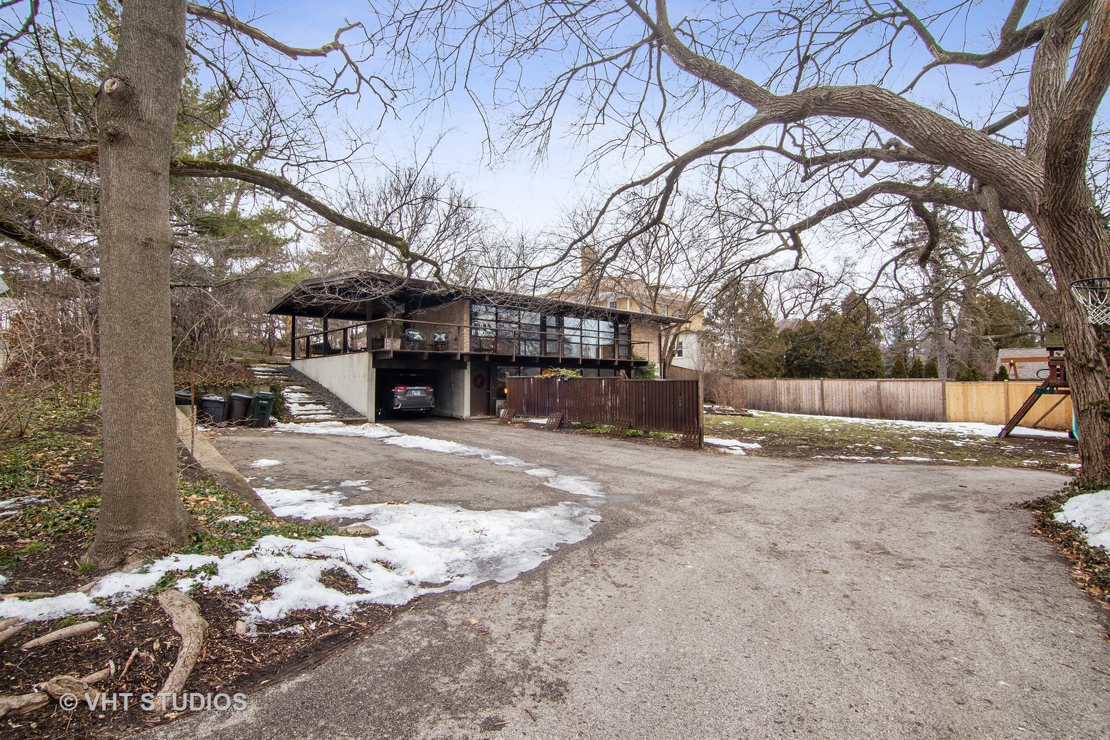 565 Meadow Road Winnetka, IL 60093 - Photo 22 of 25