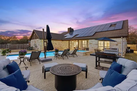 $925,000 | 308 Oak Plaza Cove, Georgetown, TX 78628