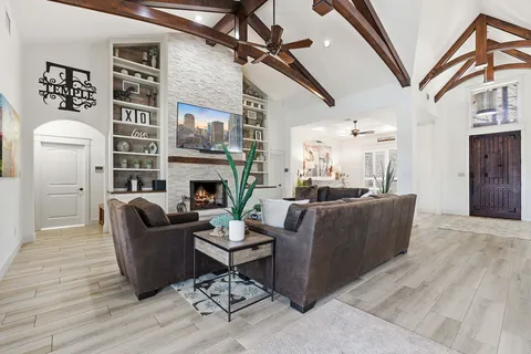 $925,000 | 308 Oak Plaza Cove, Georgetown, TX 78628