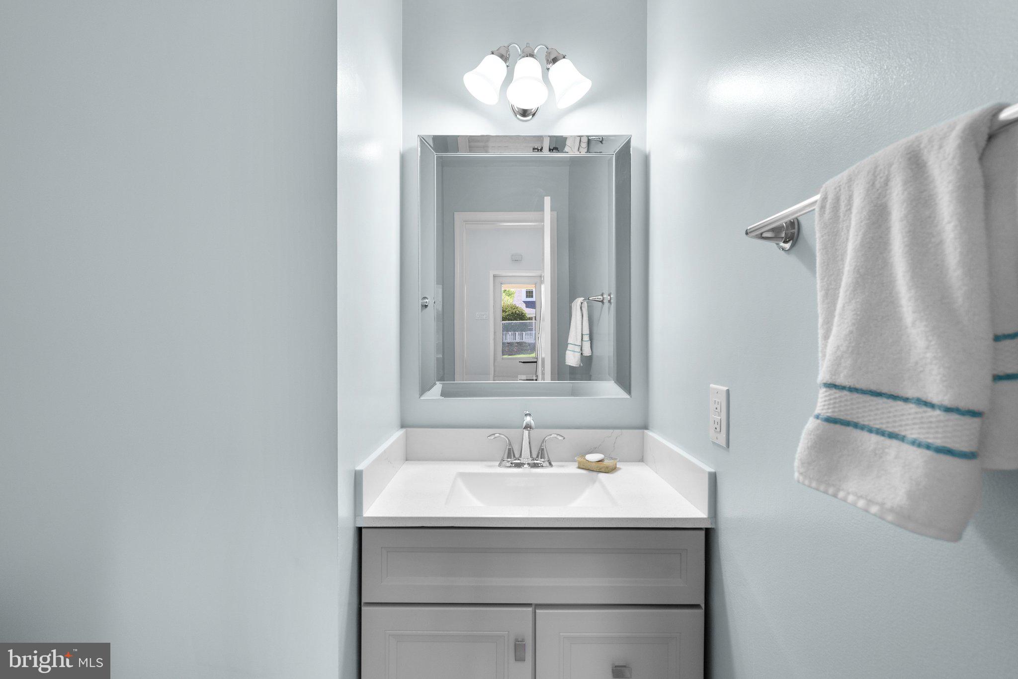 11631 Ranch Lane North Potomac, MD 20878 - Photo 18 of 32 a bathroom with a sink and a mirror