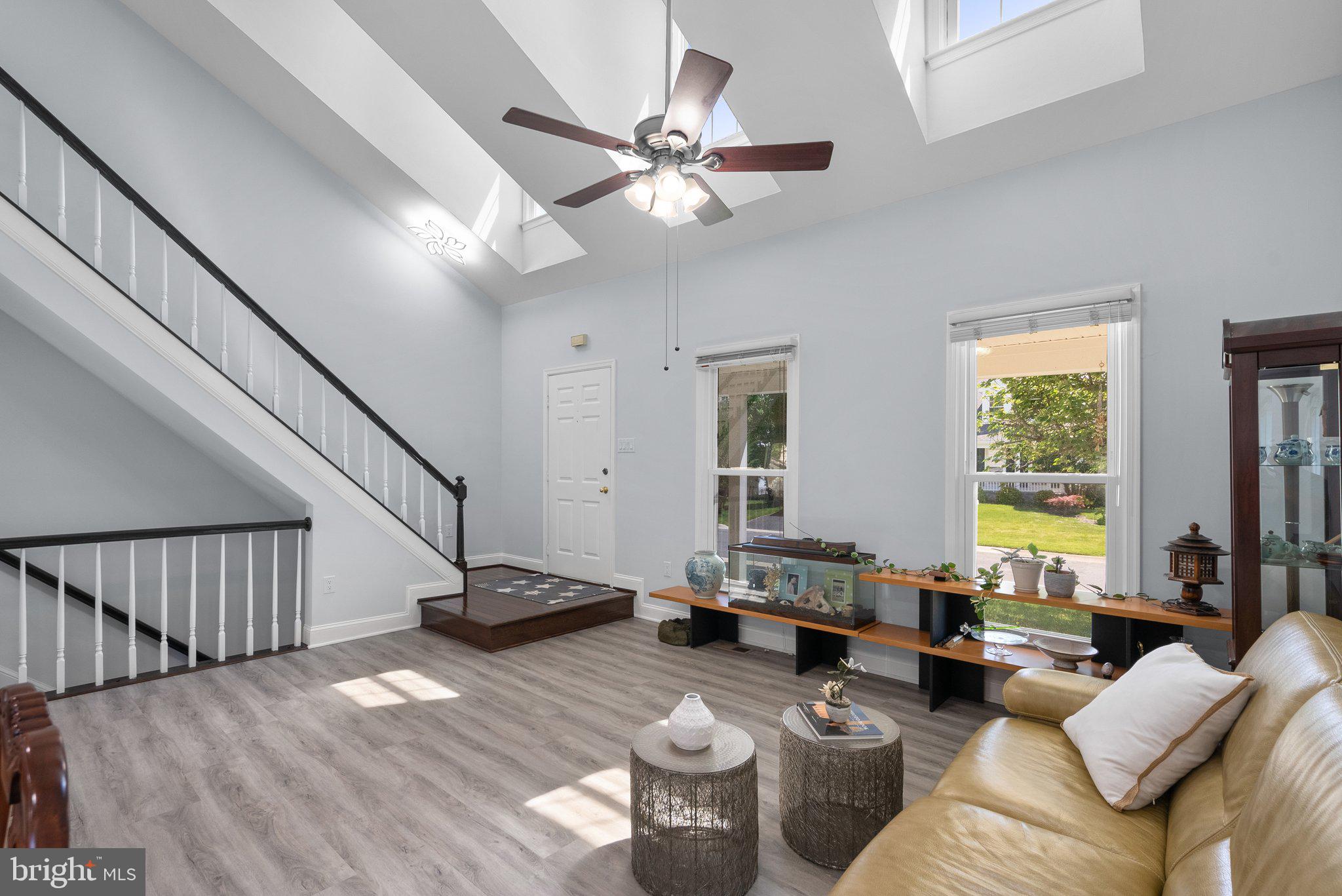 11631 Ranch Lane North Potomac, MD 20878 - Photo 4 of 32 a living room with furniture and a window