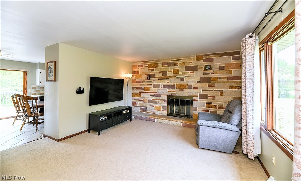 4425 Max Road North Canton, OH 44720 - Photo 8 of 30 *LIVING RM NEAR EAT IN KITCHEN ~