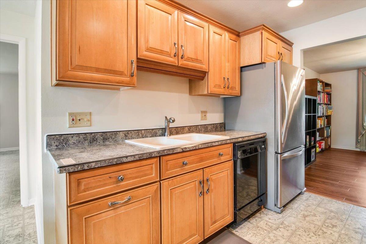 6299 Marshall Road Centerville, OH 45459 - Photo 3 of 29 Gallery Image 3