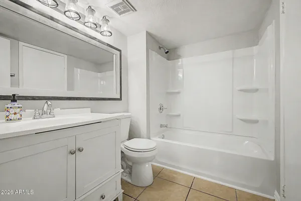 $169,500 | 4730 West Northern Avenue, Unit 1104, Glendale, AZ 85301