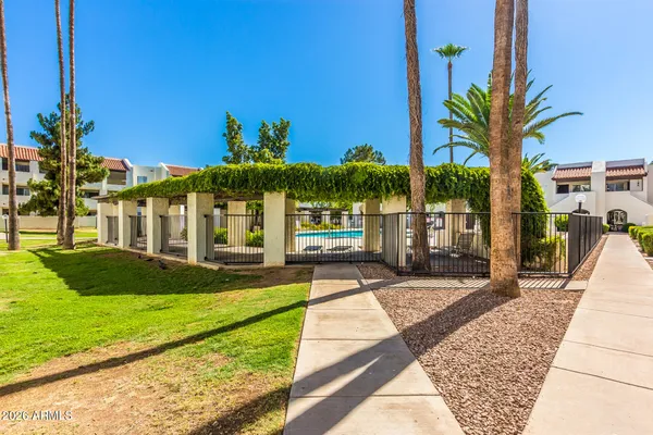 $169,500 | 4730 West Northern Avenue, Unit 1104, Glendale, AZ 85301