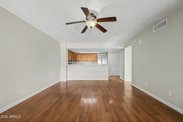 $169,500 | 4730 West Northern Avenue, Unit 1104, Glendale, AZ 85301