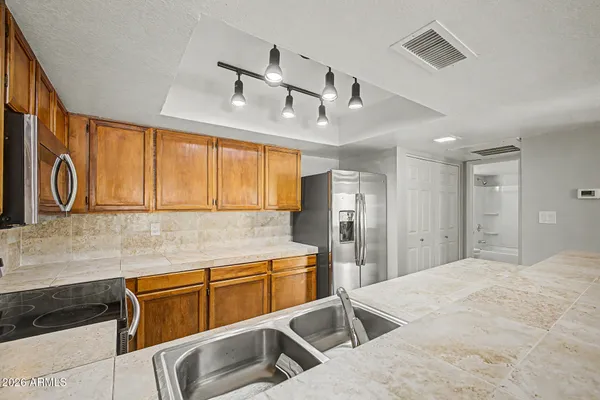 $169,500 | 4730 West Northern Avenue, Unit 1104, Glendale, AZ 85301