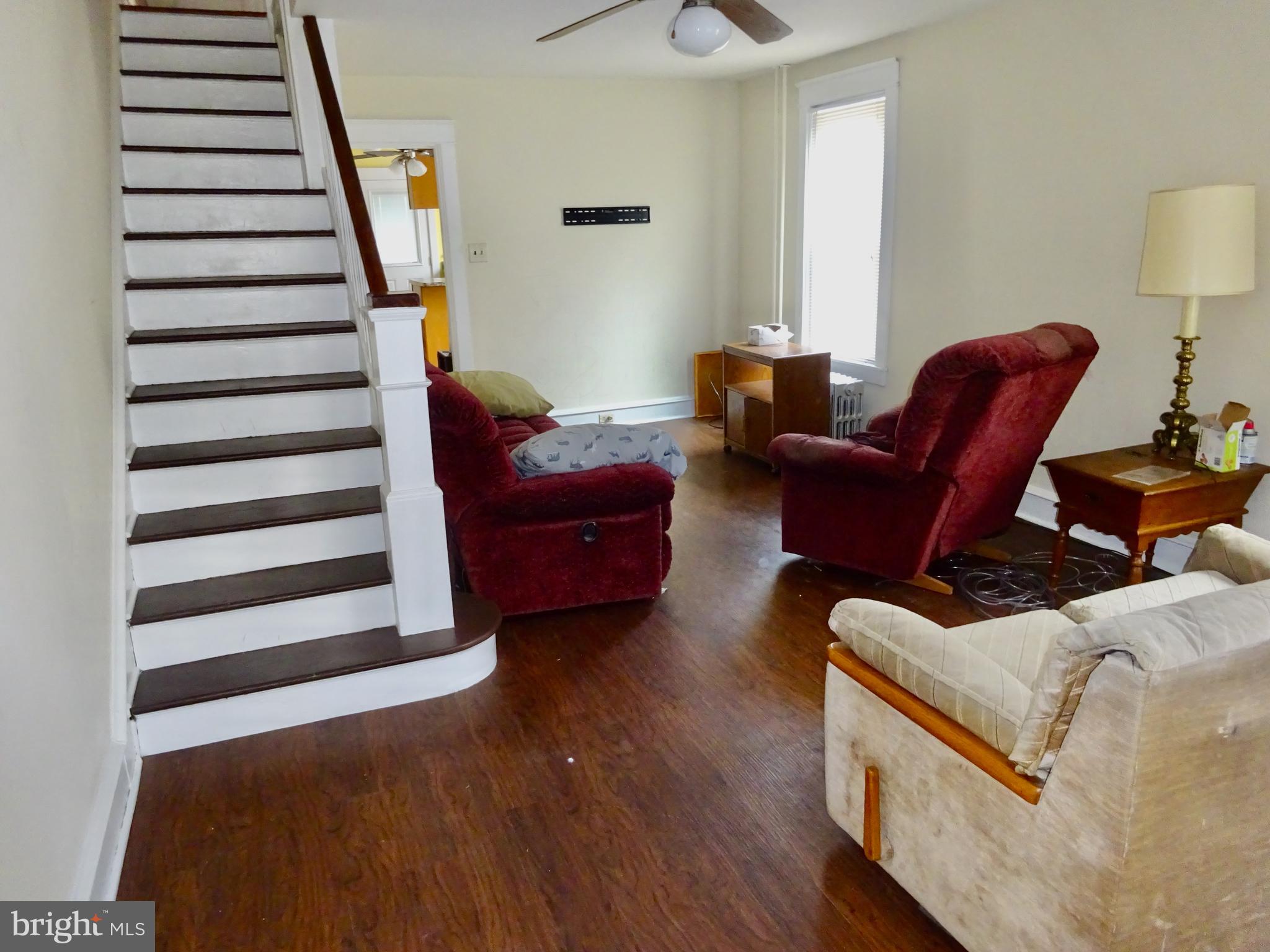 327 2nd Street Reading, PA 19607 - Photo 12 of 33 Living Room