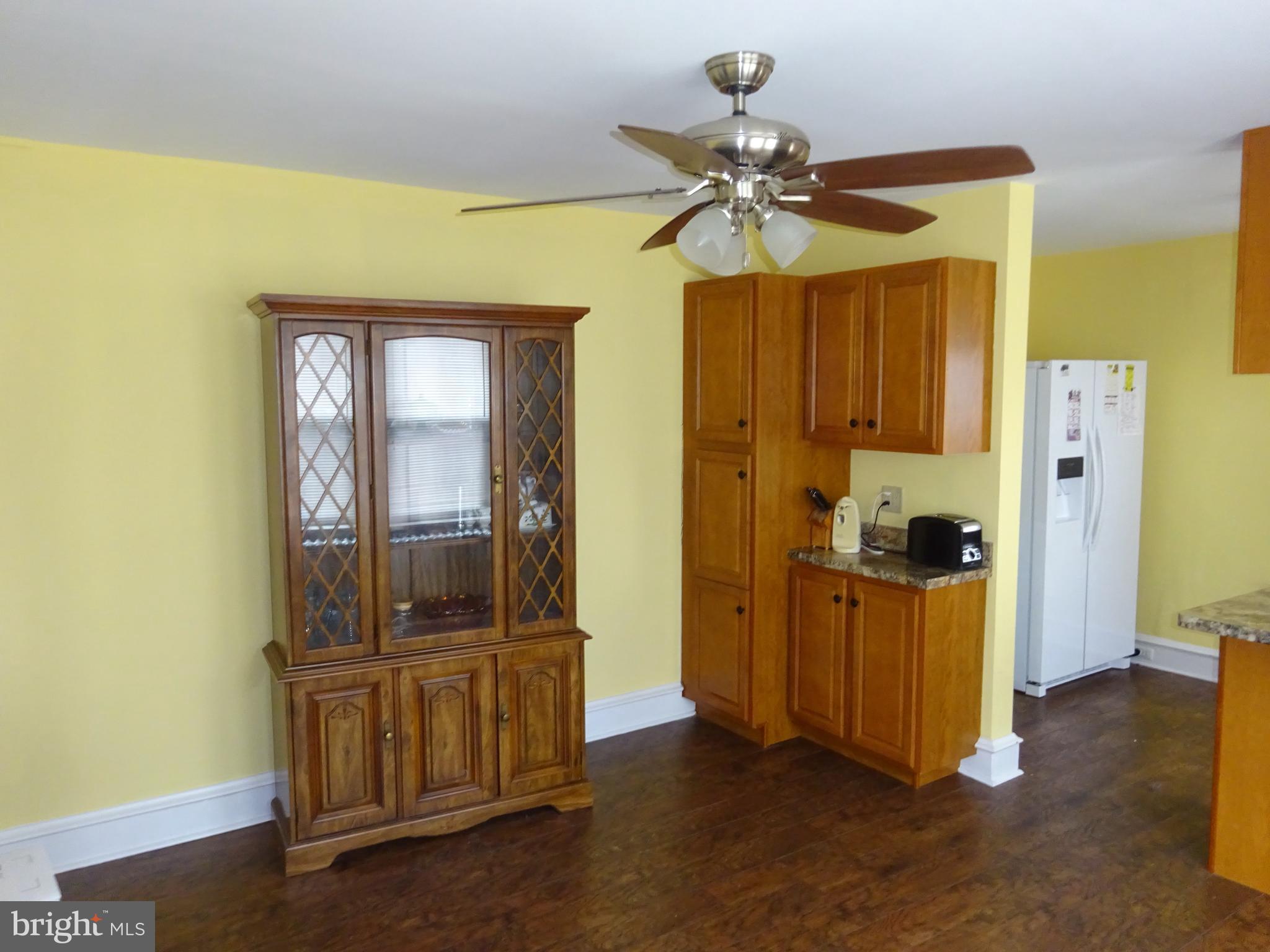 327 2nd Street Reading, PA 19607 - Photo 8 of 33 Dining