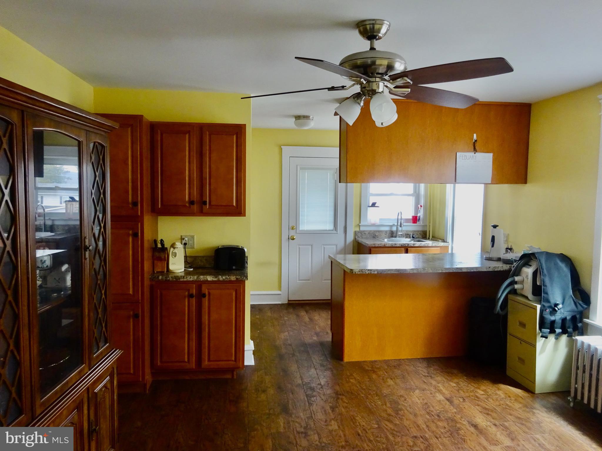 327 2nd Street Reading, PA 19607 - Photo 9 of 33 Dining