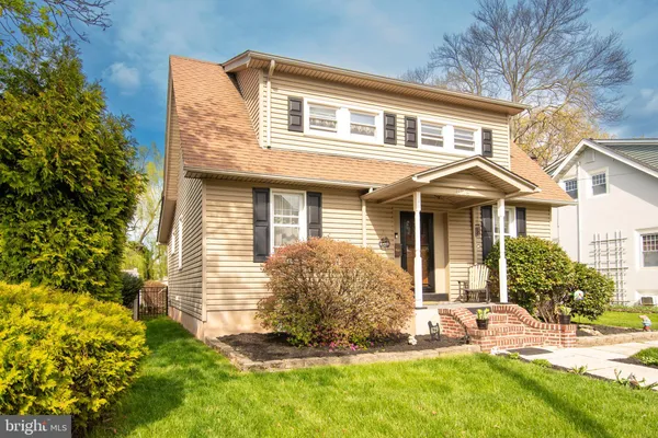 $399,000 | 629 York Avenue, Lansdale, PA 19446