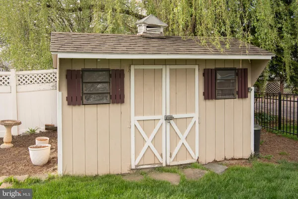 $399,000 | 629 York Avenue, Lansdale, PA 19446