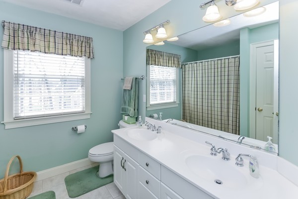 82 Coach Road North Attleboro, MA 02760 - Photo 20 of 28 Gallery Image 20