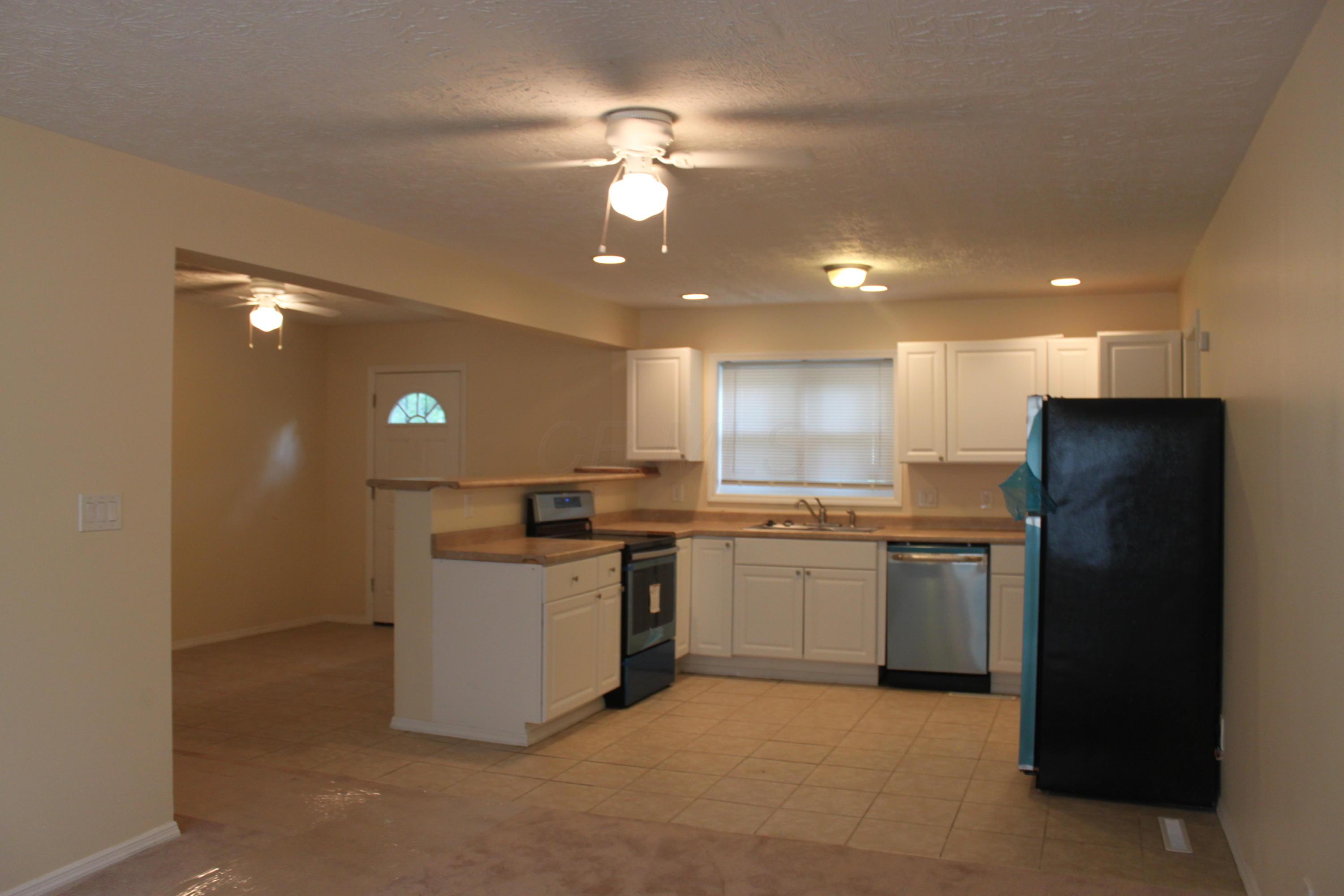 1625 Shady Lane Road Columbus, OH 43227 - Photo 4 of 17 Gallery Image 4