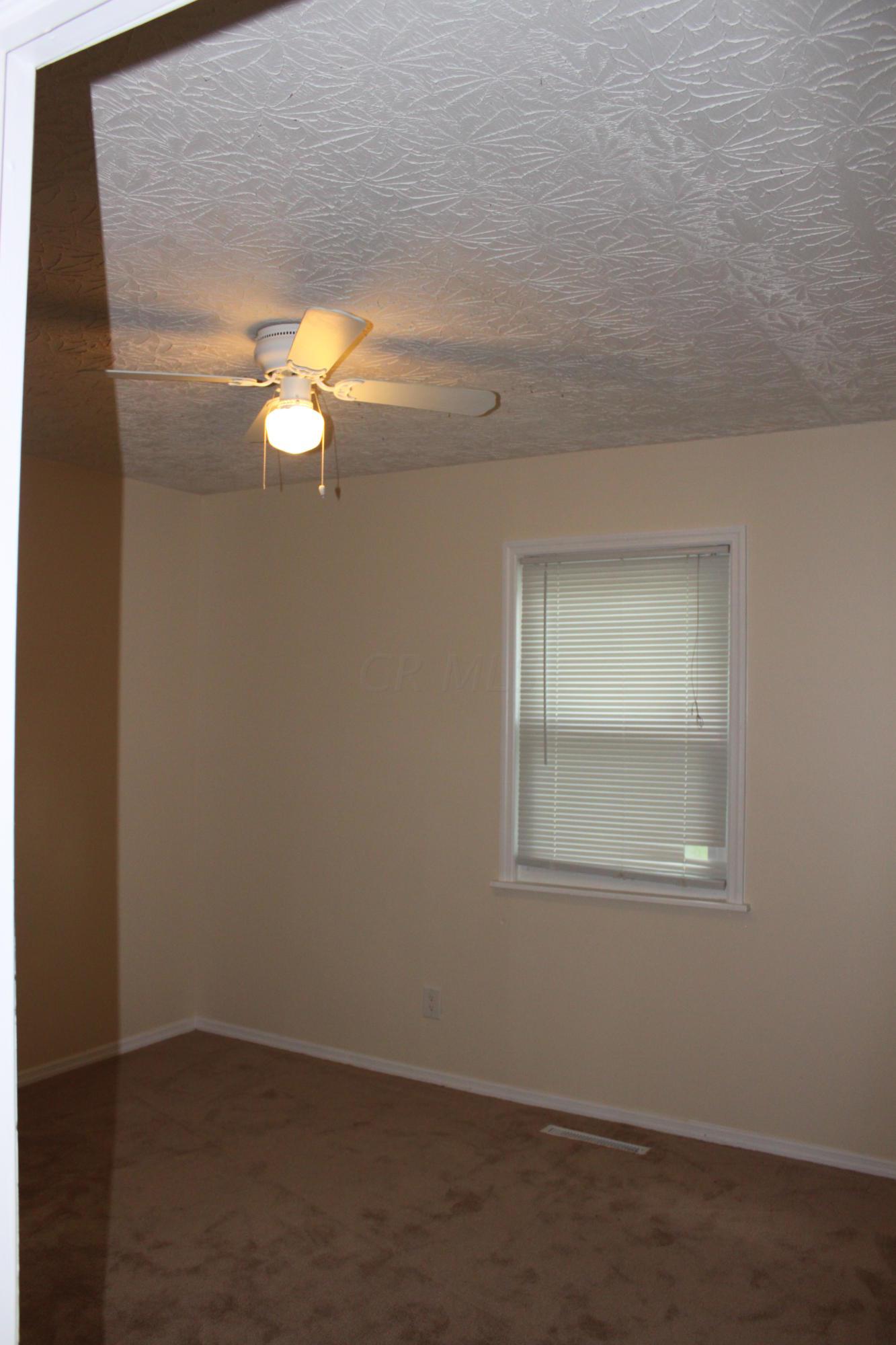 1625 Shady Lane Road Columbus, OH 43227 - Photo 8 of 17 Gallery Image 8