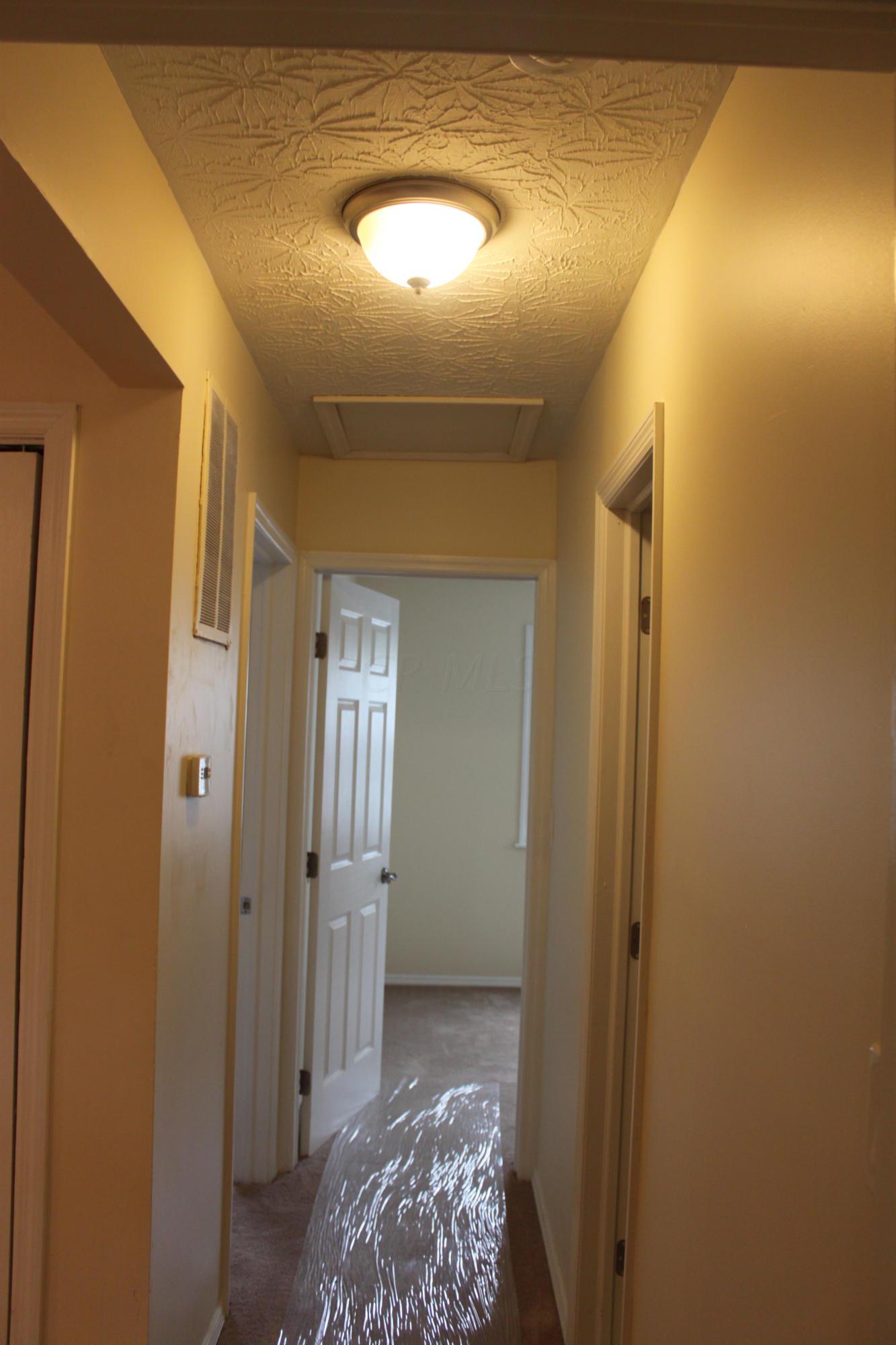 1625 Shady Lane Road Columbus, OH 43227 - Photo 9 of 17 Gallery Image 9