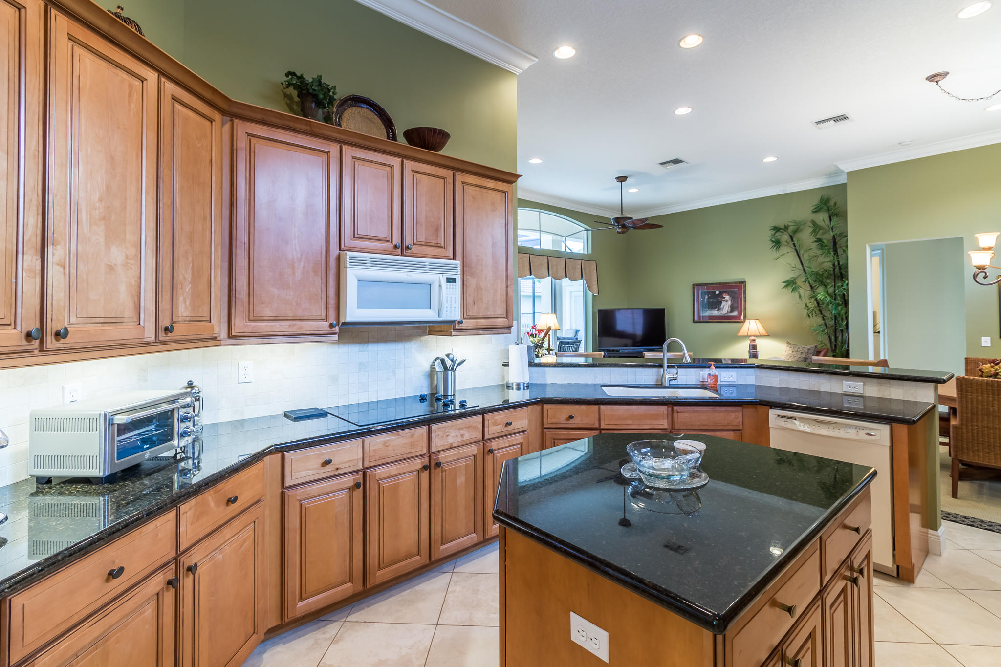 8816 Bally Bunion Road Port St. Lucie, FL 34986 - Photo 16 of 44 Kitchen